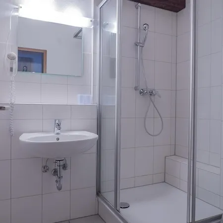 Tanneneck - Ideal Fuer Gruppen, Familien Und Hunde Hotel 3*